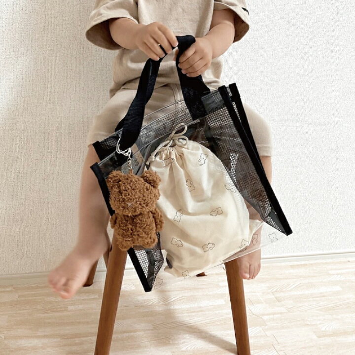 楽天市場 今季最終販売 Kokoni Plus クマ柄 クリアトート プールバッグ ビニールバッグ クリアbag サイドメッシュ クリアトートバッグ Pvc Pvcバッグ Bag Pvcトート キッズバッグ プール用 シンプル ベージュバッグ くま くま柄 クマバッグ 巾着付き ブラック ベージュ