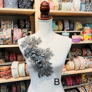 【1枚単位】刺繍モチーフ アップリケ ワッペン モチーフ レース 刺繍 立体デザイン 花柄 薔薇 衣装 衣装材料 ステージ衣装 ウェディング ドレス 服飾資材 附属品 材料 装飾 煌めく白と黒情熱