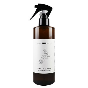 MOON AND SPICA t@ubN ~Xg Xv[ VgXn[oK[f 300ml