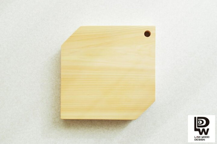 楽天市場 媛ひのき まな板 S Link Wood Design 手作り 木製 まないた 天然桧 天然檜 ヒノキ 無垢 四角 多角形 木 カッティングボード 分厚い ウッド 調理器具 カップル 二人前 まな板おすすめ 木のまな板 かわいい おしゃれ クール モダン 高級 オシャレ