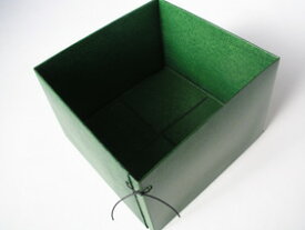 UL WASHI 漆和紙 ボックス中 UW-003 小物入れ 収納 漆 和紙 越前和紙 杉原商店 福井県越前市 高級 高級感 モダン 和モダン おしゃれ 還暦 友人 上司 夫婦 結婚 新居 引っ越し 祝い 記念日 記念品 プレゼント 贈り物 贈答用