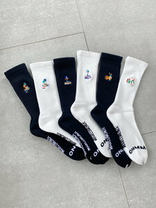 �yMARCOMONDE�z Socks ONMM �}���R�����h �h? �C�� �X�j�[�J�[�\�b�N�X �X�|�[�e�B�[ ���u ���� �R�b�g�� ���j�Z�b�N�X White Black ONMM-SP003 KOKO