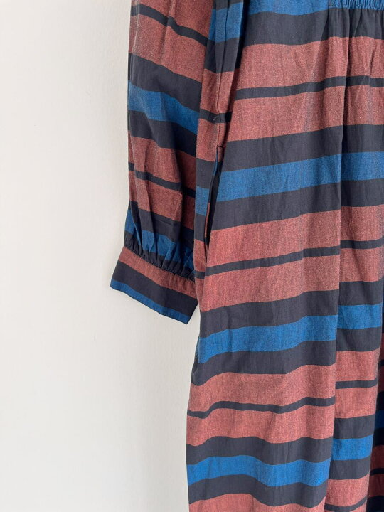 楽天市場】【Sara mallika】 CTN MULTI BORDER SHIRRING DRESS 