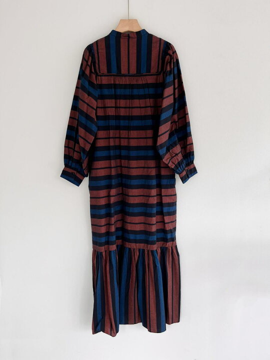 楽天市場】【Sara mallika】 CTN MULTI BORDER SHIRRING DRESS  