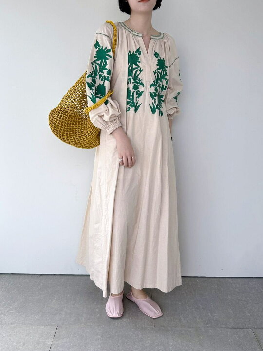 楽天市場】【Sara Mallika】 Cotton Linen Big Flower Emb Dress  