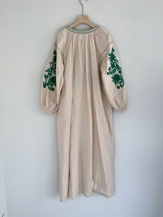 楽天市場】【Sara Mallika】 Cotton Linen Big Flower Emb Dress  