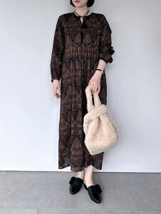 �ySara Mallika�z Meena Print Tassel Dress �T���}���J �~�[�i�v�����g�^�b�Z���h���X �����s�[�X �R�b�g�� �G�X�j�b�N Brown 020442SH1 KOKO