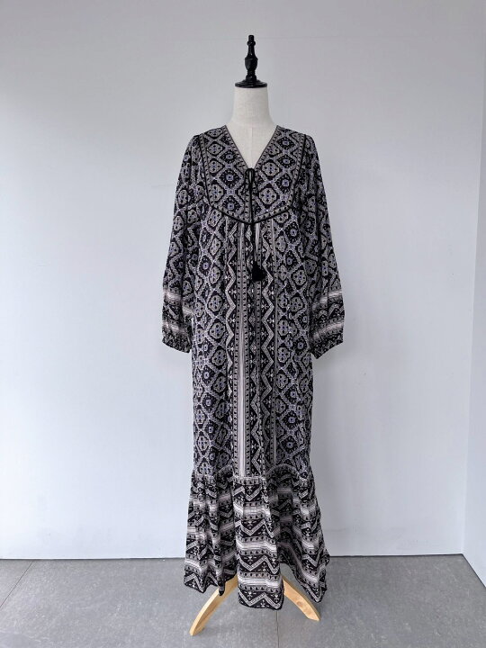 楽天市場】【Sara Mallika】 Kareena Square Print Tassel Dress  
