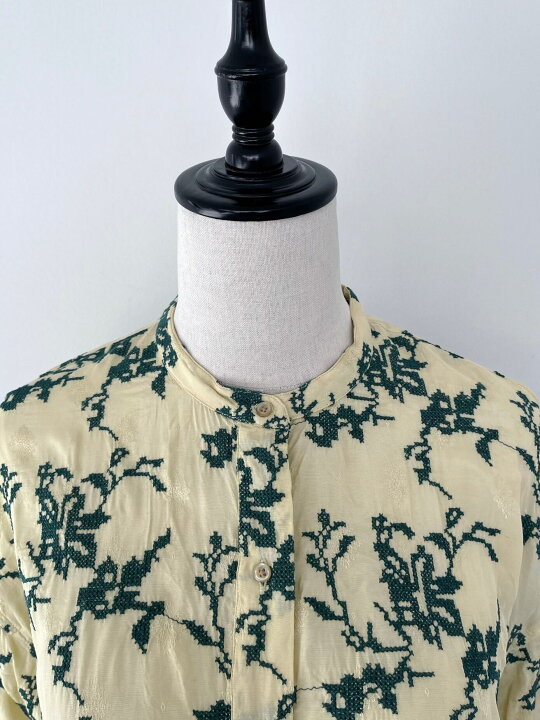 楽天市場】【Sara Mallika】 Rayon Jaquard Flower All Over Embridery 