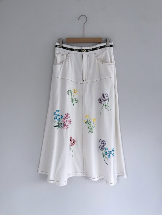 楽天市場】【MUVEIL】 フラワー刺繍スカート MA224FS001 ミュベール 