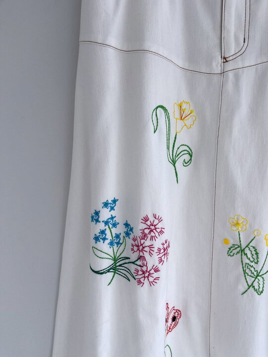 楽天市場】【MUVEIL】 フラワー刺繍スカート MA224FS001 ミュベール 