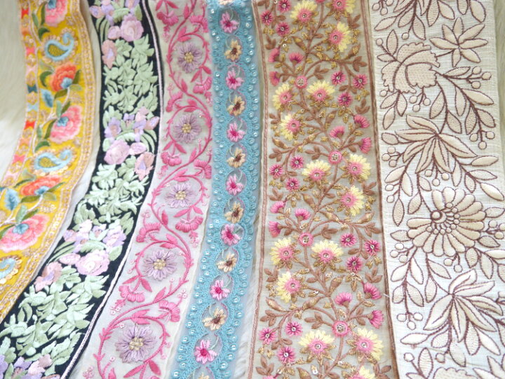 楽天市場】☆在庫限り☆値下げしました☆インド刺繍リボンのはぎれ  
