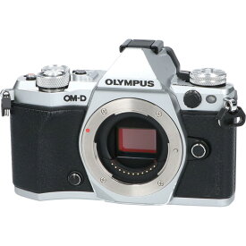 OLYMPUS　E－M5　MARK　II【中古】