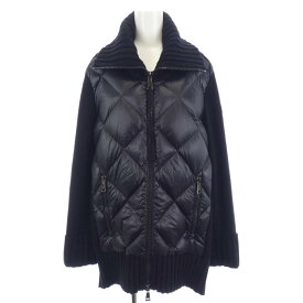 モンクレール MONCLER ダウンジャケット【中古】