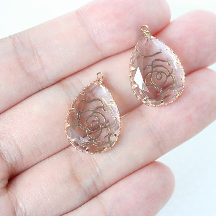 楽天市場】アクセサリーパーツ カン付きドロップ ローズチャーム 23 