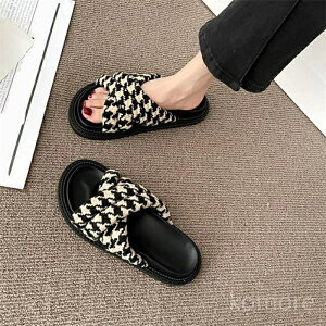 yzy JWA ČC lC  ꂢ r[`T_ tbg ɂȂ [q[ T_ ؂