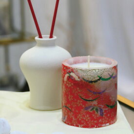 ＼韓国特許金賞受賞!／オーガニック アロマキャンドル ギフト 韓国直輸入 和紙 天然繊維 ハングル 伝統 雑貨 インテリア おしゃれ 韓国トレンド 和紙×蝋燭 ハンドメイド 天然 キャンドル 高級フレグランス 沈香 ウッド系 リラックス 癒しすす煙少ない ペット可 送料無料