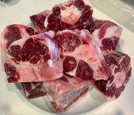 ミートたまや 国産 牛 テール 1kg ホルモン 【テール1kg×1】生肉 国産 牛 冷凍便 コムタン テール スー…