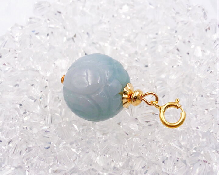 楽天市場】天然石 本翡翠 ペンダント 翡翠 12mm 蓮花彫り チャーム 