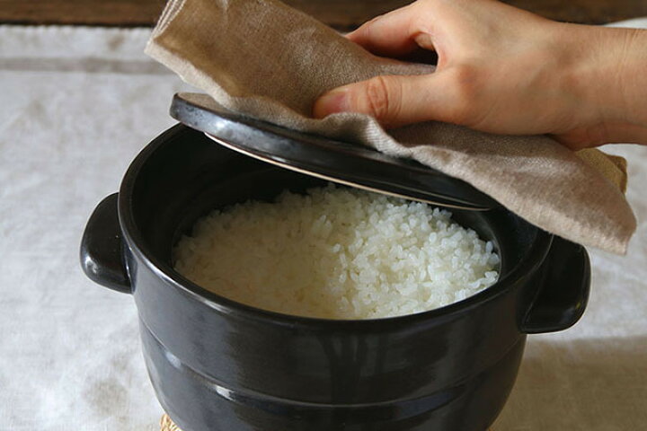 楽天市場】[在庫あり] かもしか道具店 ごはん鍋 三合炊き 白 ご飯炊き 