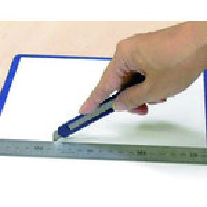 プラス PLUS 35323)カッターナイフ S CU-103 ネイビー (1本) 品番:CU-103 NV