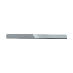 �c�{�T�� �v���X�`�b�N���X�� P-1 �r�� HIP111