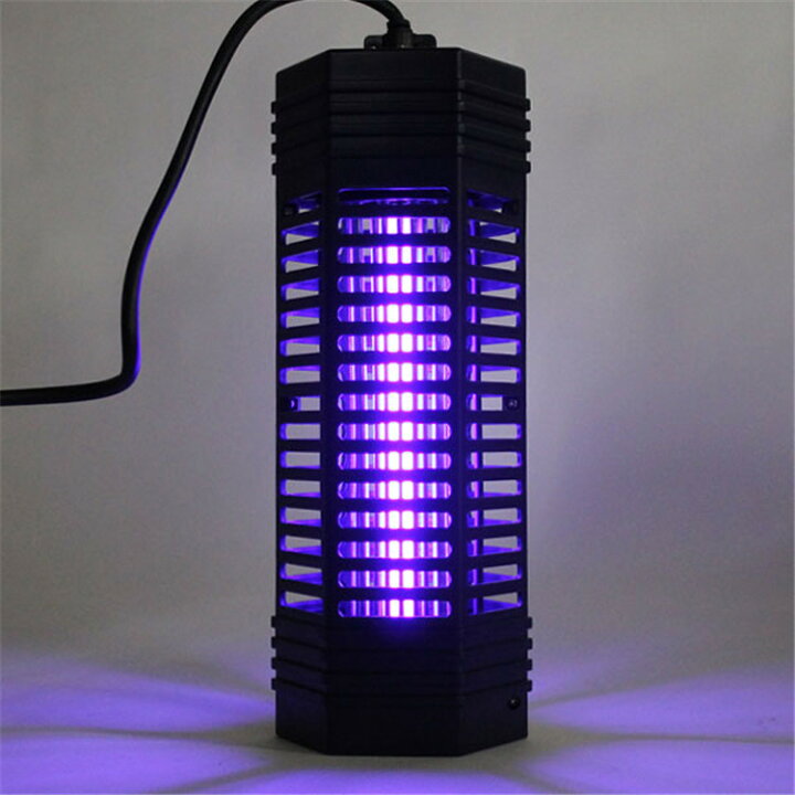 楽天市場 殺虫器 電撃殺虫器 電撃殺虫灯 殺虫ライト 500v 蚊取り器 屋内 蚊取り ライト 電撃 虫よけ 蚊 ハエ コバエ 電気で虫を誘って電撃退治 害虫駆除 害虫退治 薬剤不要 無害 殺虫器 殺虫灯 殺虫ライト 幸福屋