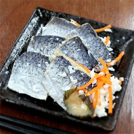 小樽かね丁鍛治　北海道　にしん飯寿司　1kg　化粧箱入り　いずし　ニシン　鰊　伝統の味　惣菜　海鮮　海産物　ニシン　鰊　いずし