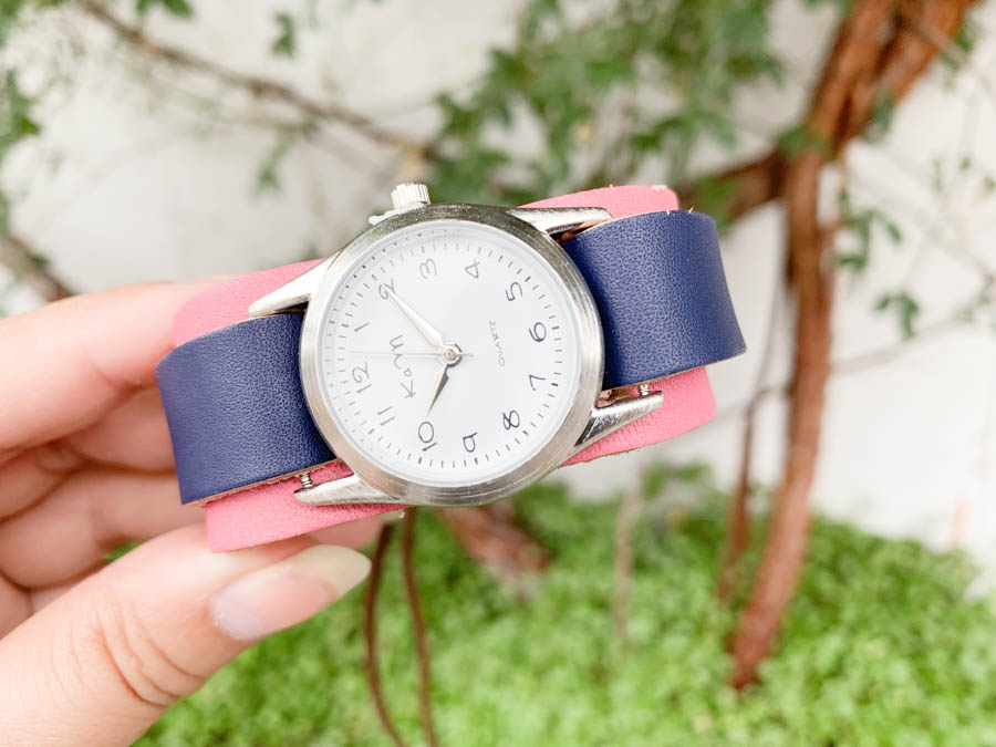 ▲WPILES 美しいピンク×ネイビーライン「Wパイルズ 腕時計」見やすい文字盤 レディース腕時計