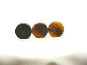 �����i�p�j�A�N�Z�T���[�ޗ��A�u�����N�B�T�C�Y8mm�E����5.5mm�B���A25�E�~�h���u���E���A17�E���C�g�u���E���A15���I���������B���{���B���H���@�ݒ��B�䂤�p�P�b�g�ցB