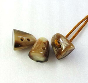 _bt{^E25mmB㒃iVRFjB3iZbgj̉iB25m/mEǐa4m/mjE،22`21×17`16m/mB{B䂤[ցB