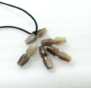 {^E25mmA^BiVRFjB5iZbgj̉iB25m/mEa8m/mEcEŘa2.5m/mBR͕tEĂ܂B{B䂤pPbgցB