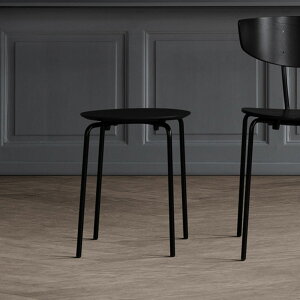 y݌ɂzFerm Living (t@[rO) Herman Stool (n[}Xc[) ubN k/CeA/Ƌ/{K̔XiyobOLy[Ώہz