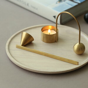 y݌ɂzFerm Living (t@[rO) Brass Extinguisher(낤j uX k/CeA/NX}X/{K㗝Xi