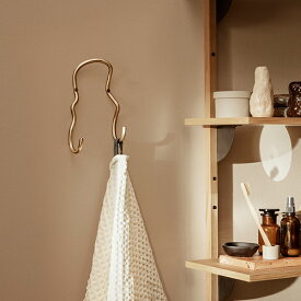 【国内在庫あり】Ferm Living (ファームリビング) Curvature Double Hook (カーバチュア ダブルフック) ブラス/ブラックブラス ゴールド/北欧/インテリア/壁掛け/コートハンガー/タオル/日本正規販売店品