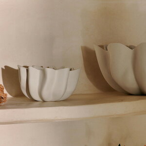 y/_[NZ[WF݌ɂzFerm Living (t@[rO) Nium Bowl (jE {E) 22 cm _[NZ[W/ItzCg k/CeA/IuWF/{K̔Xi