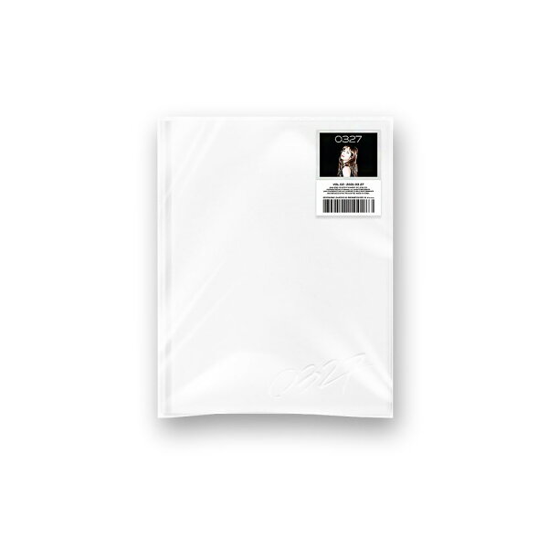 LISA - 0327 PHOTOBOOK VOL.2 / BLACKPINK / HOT SALE