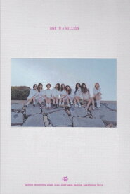 TWICE 1ST PHOTOBOOK ONE IN A MILLION (韓国盤)