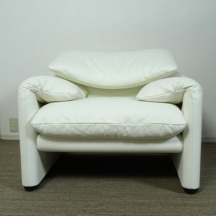 楽天市場】【中古】【展示超美品】Cassina(カッシーナ) 675 MARALUNGA 