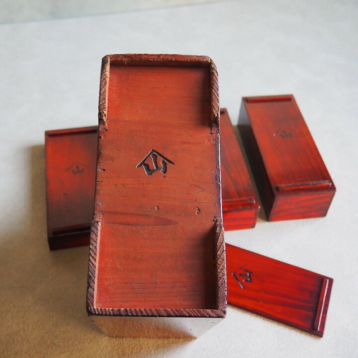 楽天市場】四段提げ重 野点弁当箱 重箱 0002 漆器 漆 杉【中古】 骨董 
