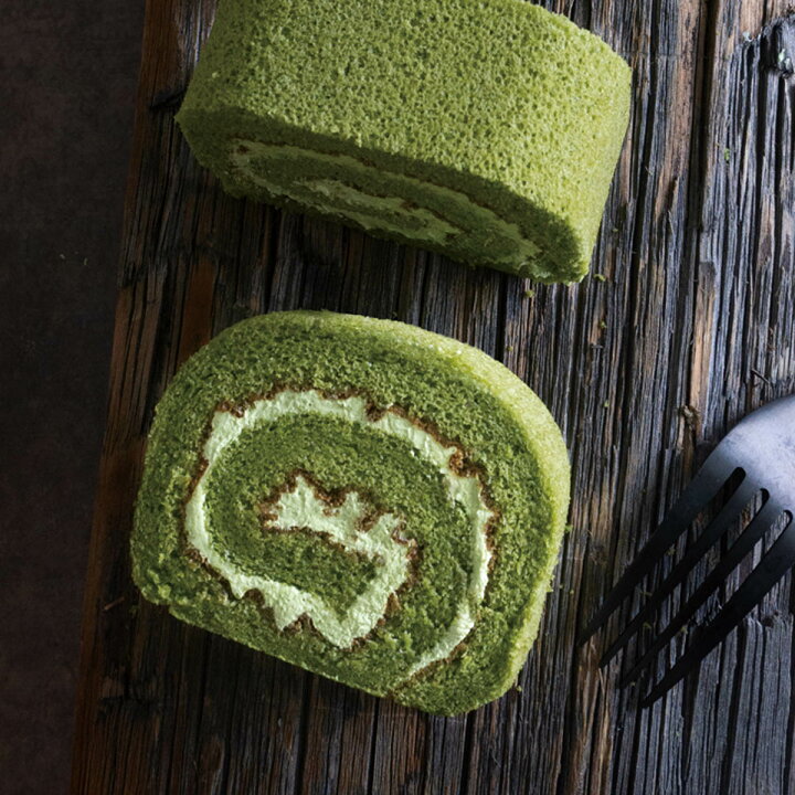 楽天市場 抹茶ケーキ 抹茶ロールケーキ 長さ約16cm お取り寄せスイーツ グルメギフト 父の日ギフト お中元 御中元 プレゼント 職場 お礼 お菓子 スイーツ 贈り物 ギフト ご挨拶 誕生日 出産内祝い 内祝い 土産 日本 修学旅行 京都 お土産 ロールケーキ 抹茶 Ksfg