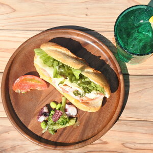 お皿 木製 丸皿 大皿 パスタ皿 カレー皿 24cm アカシア サークル プレート 240 Φ240×H20mm おしゃれ 可愛い 北欧風 西海岸風 カフェ食器 アウトドア キャンプ ギア QW-5407