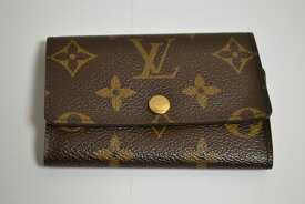 [中古] LOUIS VUITTON モノグラム ミュルティクレ6 6連 キーケース M62630 鍵入れメンズ レディース 男女兼用 ルイヴィトン USED品