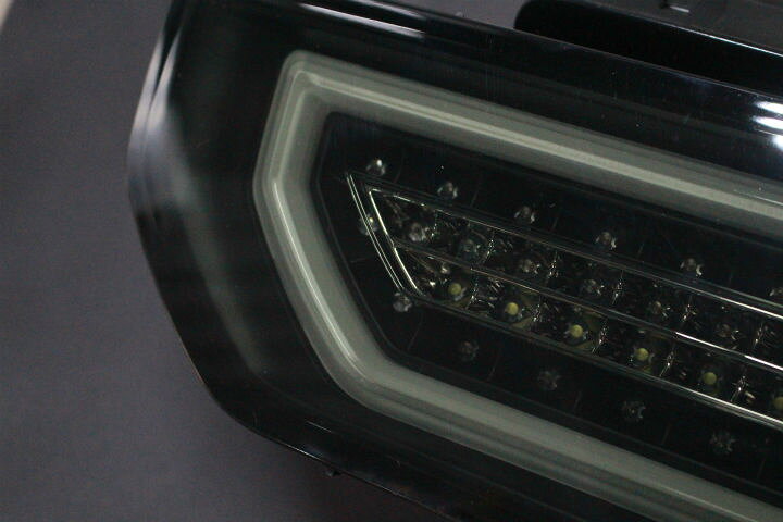 楽天市場】エムブロ サンダーLEDテールランプ【スモーク】 : 工藤 