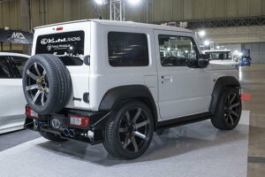 KUHL RACING 64Wj[ 64R-GT At[eBOfBt[U[ TYPE1 FRPf hXAbv JX^p[c N[[VO KUHL Wp {