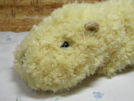 カピバラのぬいぐるみTAKE　OFF(テイクオフ)カピバラS【定形外郵便対応商品】