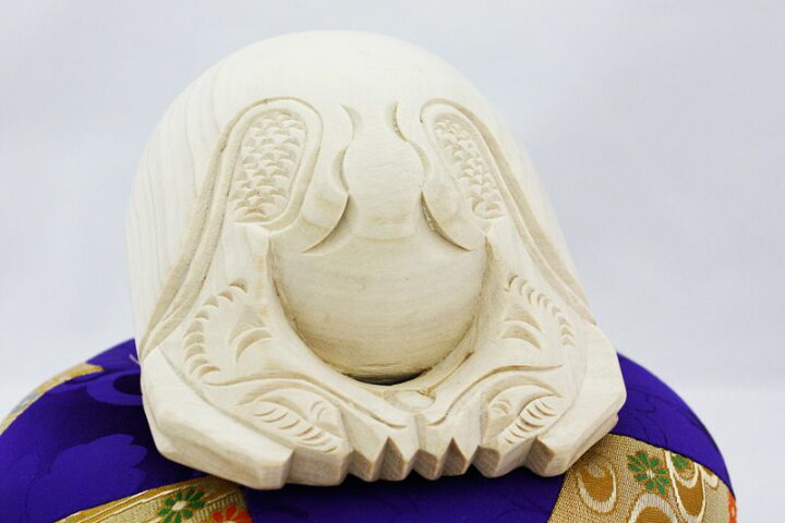 楽天市場】木魚セット【本楠 並彫り】 5寸 (布団8寸、撥(バイ)6号) 仏具 バチ 寺院 木魚 仏壇 送料無料 5.0寸 : 仏壇・位牌のなーむくまちゃん工房 楽天市場】木魚セット【本楠 並彫り】 5寸 (布団8寸、撥(バイ)6号) 仏具 バチ 寺院 木魚 仏壇 送料無料 5.0寸 : 仏壇・位牌のなーむくまちゃん工房