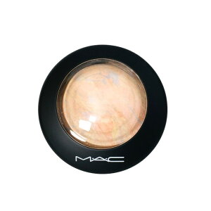【2点購入でWオマケ】【B品箱損傷】 マック ミネラライズ スキンフィニッシュ # ライトスカペード 10g ( MAC パウダー ファンデーション 訳あり B品 )【 定形外 送料無料 】