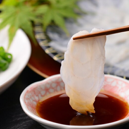 てっさ★漁師の本場のとらふぐ刺し★【送料無料】高級ふぐ刺身2人前/国産活〆とらふぐてっさ2人前今なら≪2つ以上でおまけ付き≫[ふぐとらふぐふぐ刺しふぐセットフグプレゼント河豚刺身お祝い内祝てっちりてっさ