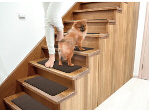 階段の防音、滑り止めマット｜ペットも安心！吸着型のおしゃれな防音マットのおすすめは？